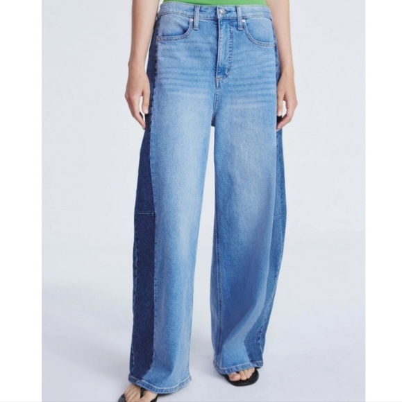 Scoop NYC Light and Dark Blue Flare Jeans - Picture 11 of 13